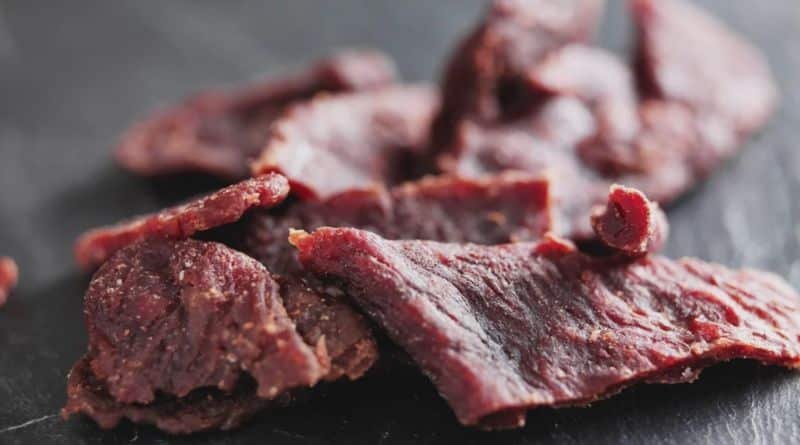 Is Beef Jerky Good for Diabetics? Health Benefits and Balanced Snacks 3 beef jerky low carbs and protein