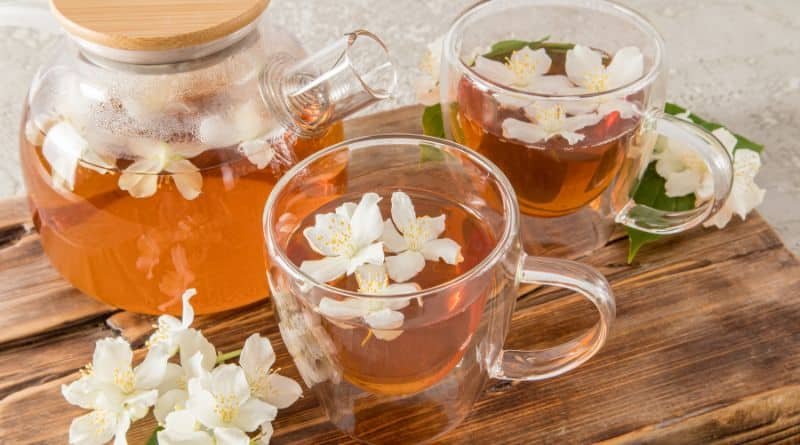 Green Tea with Jasmine Benefits: Your Guide to Aromatic Health 4 enchanting blend of green tea with jasmine