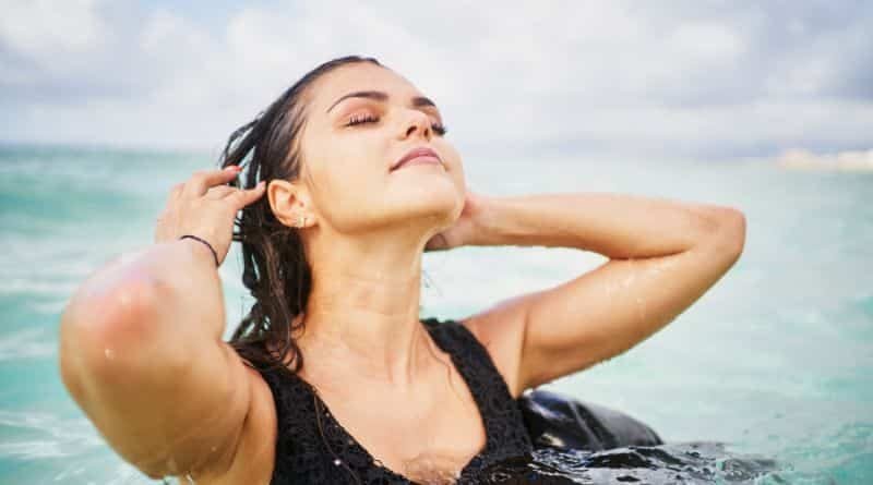 The 8 Benefits of Bathing for Your Health and Wellness 3 strengthens the immune system