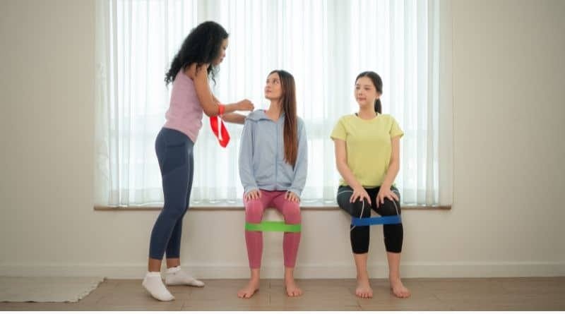 different exercises of resistance bands